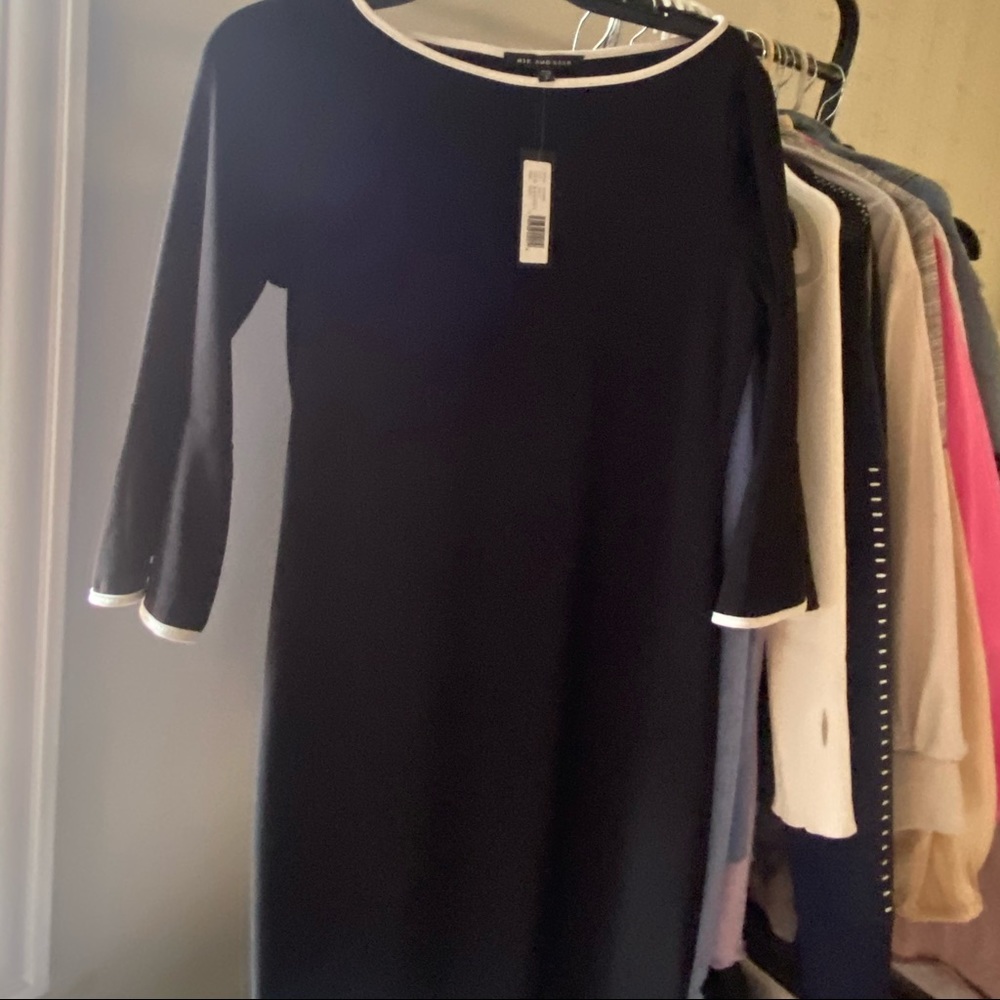 Black Sleeve Dress